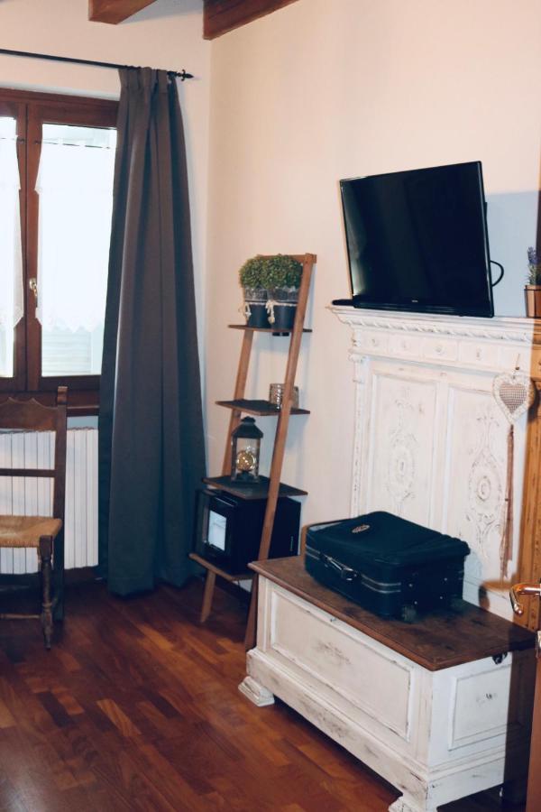 B&B Acquagrossa Сан-Мартіно-Буон-Альберґо Екстер'єр фото